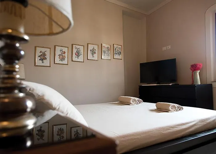 A Casa 3* 보르고 아 부기아노